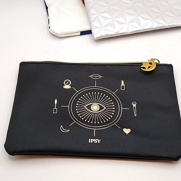 3 Ipsy Bags NWOT Black and White Blue - Picture 12 of 13